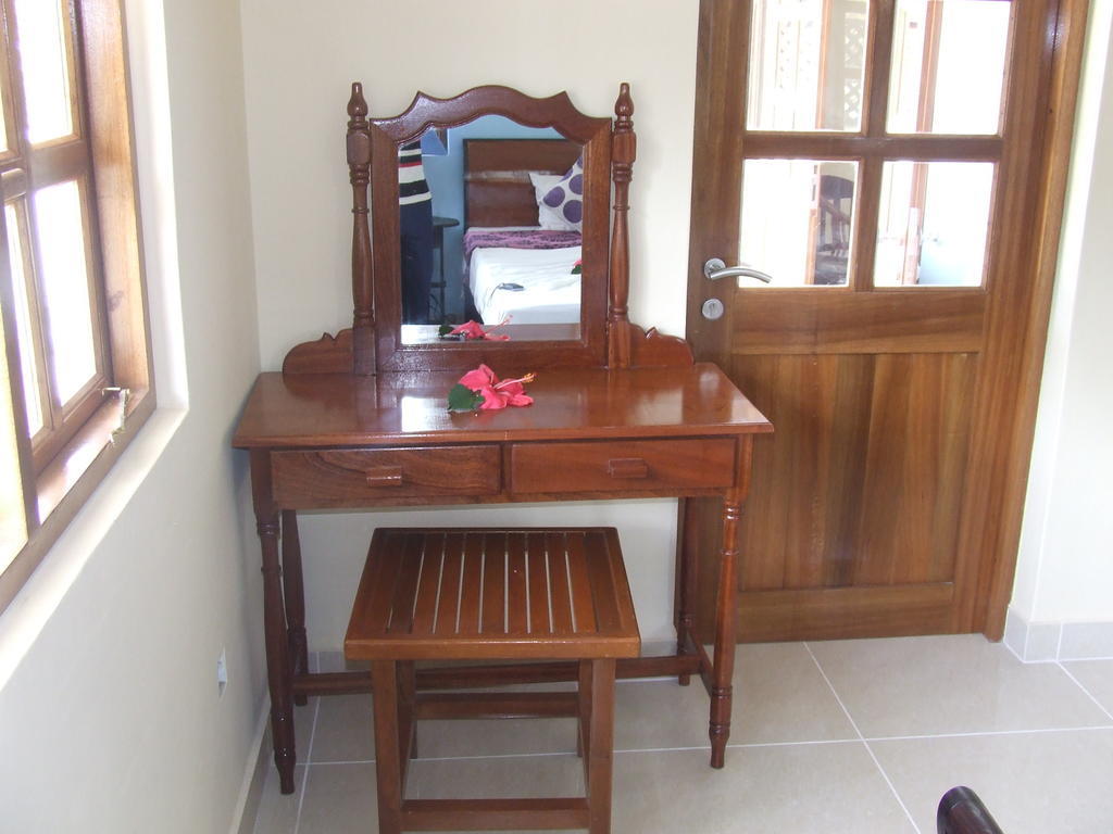 Le Relax Self Catering Apartment La Digue Habitación foto