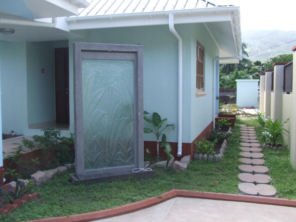 Le Relax Self Catering Apartment La Digue Exterior foto