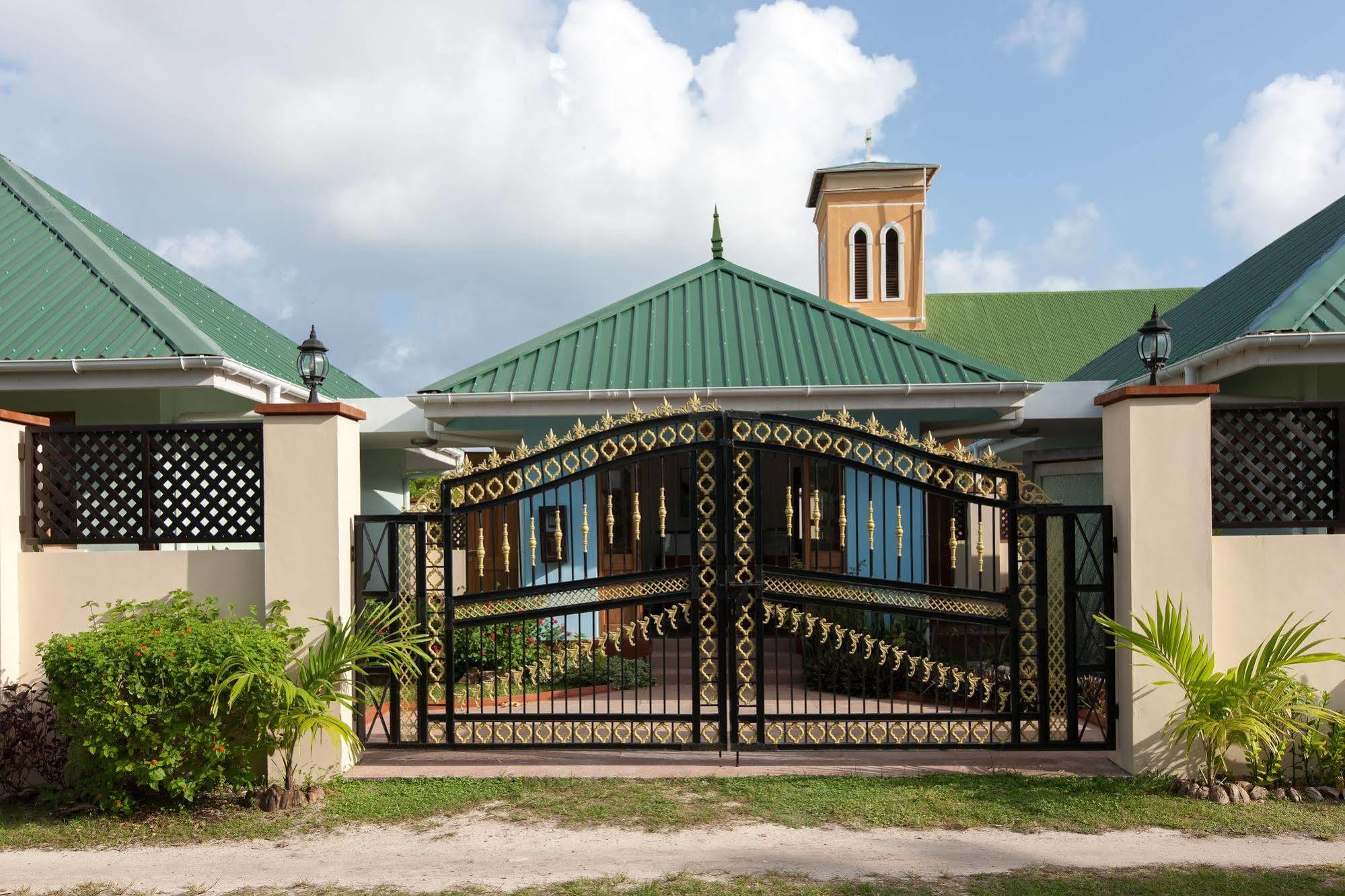 Le Relax Self Catering Apartment La Digue Exterior foto