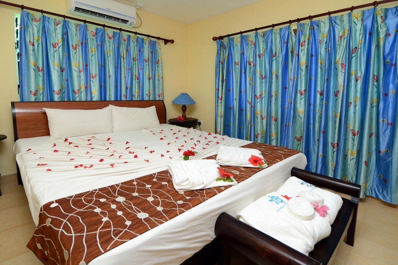 Le Relax Self Catering Apartment La Digue Exterior foto